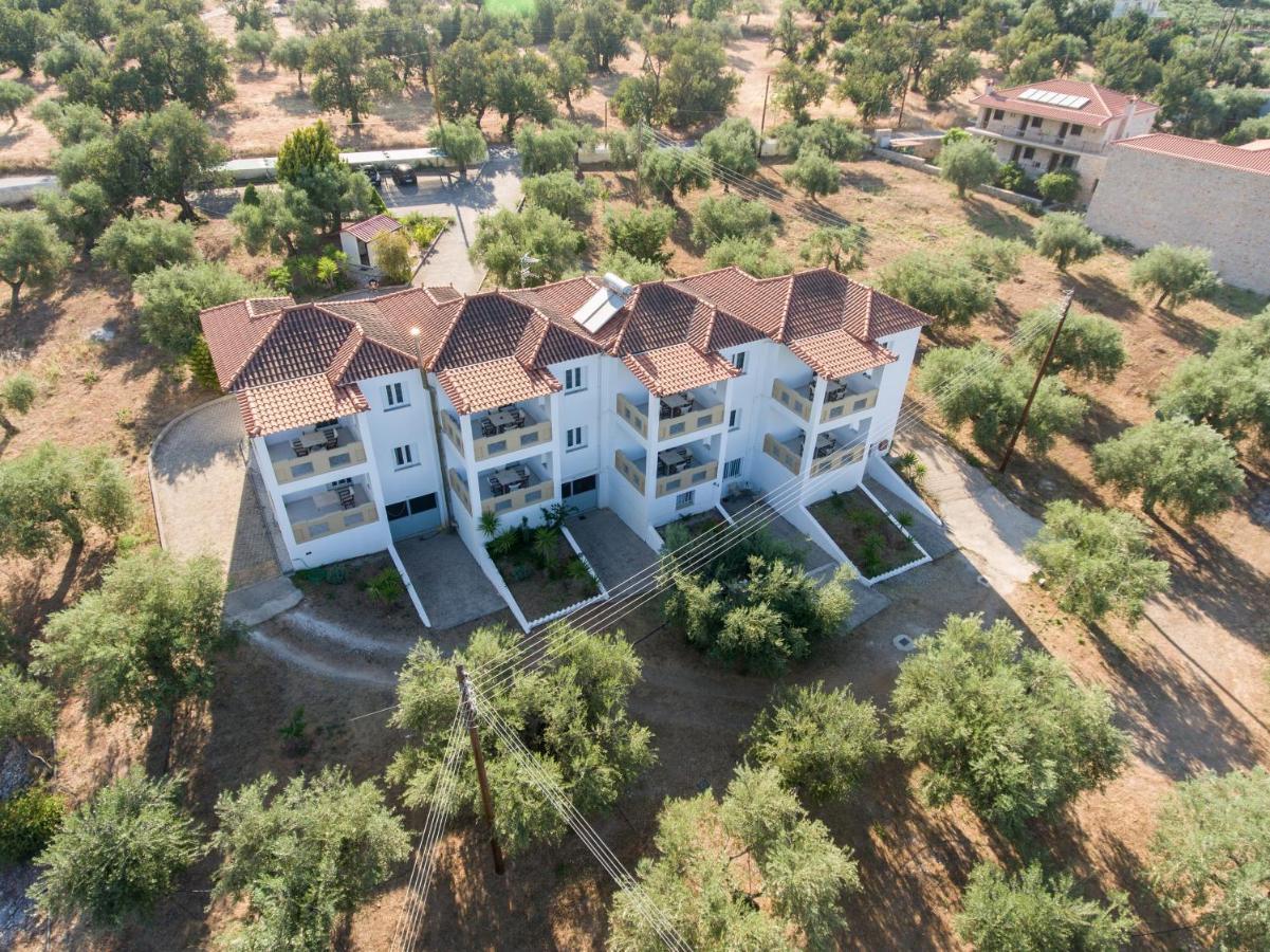 Aparthotel Elaionas Leonídion Exterior foto